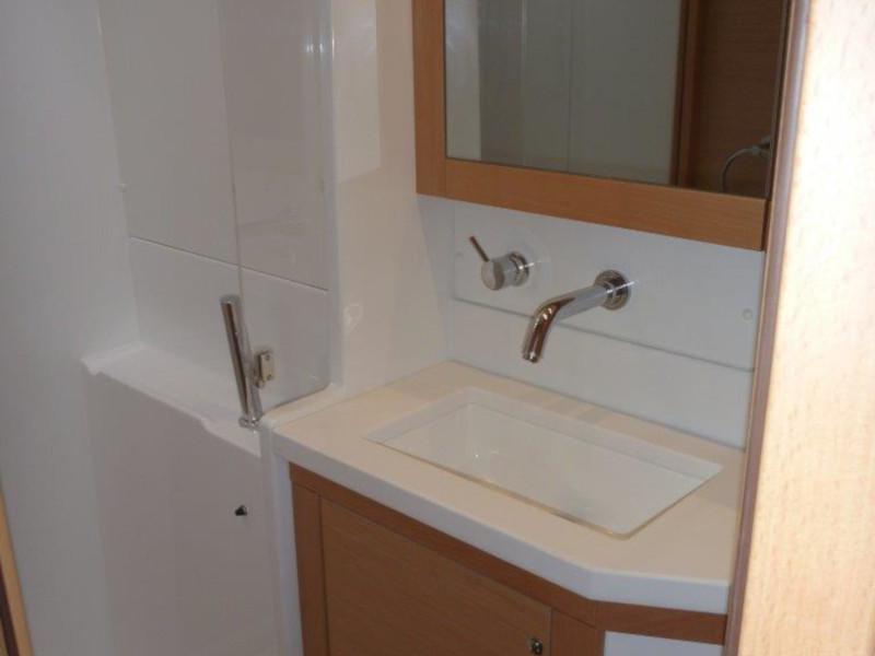 Book yachts online - catamaran - Lagoon 450 Sport (4+2 cab.) - Oryx - rent
