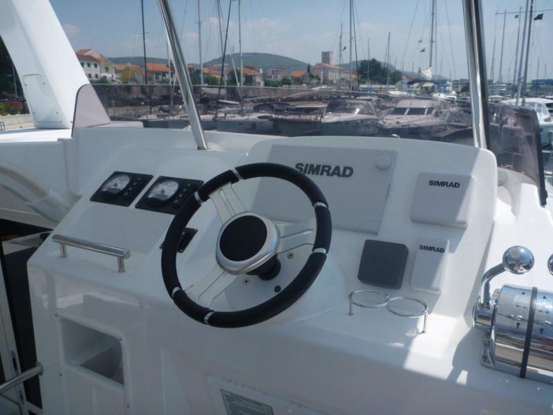 Book yachts online - catamaran - Lagoon 40 (4+2 cab.) - 4 YOU - rent