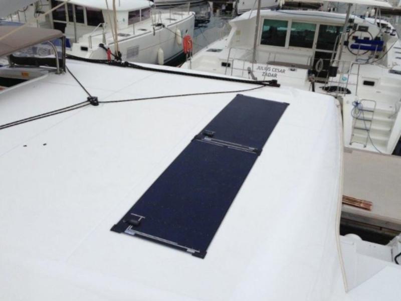 Book yachts online - catamaran - Lagoon 421 (4+1 cab.) - Patch Work - rent