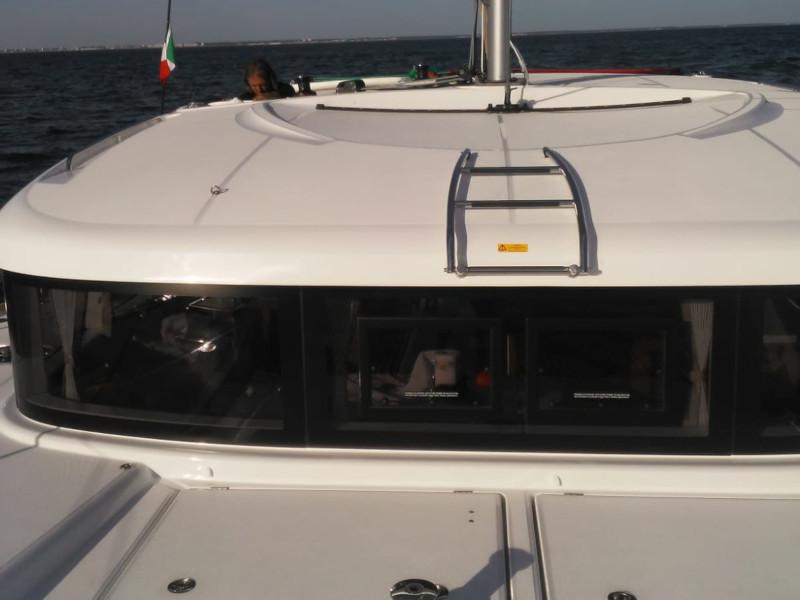 Book yachts online - catamaran - Lagoon 40 - Regolo - rent