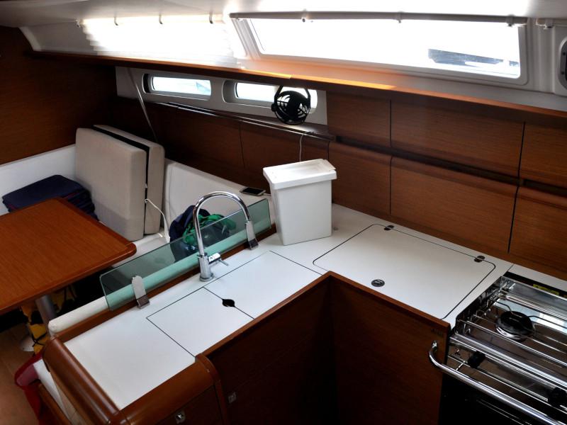 Book yachts online - sailboat - Sun Odyssey 419 - Francesca - rent