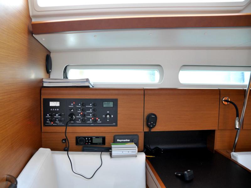 Book yachts online - sailboat - Sun Odyssey 419 - Francesca - rent
