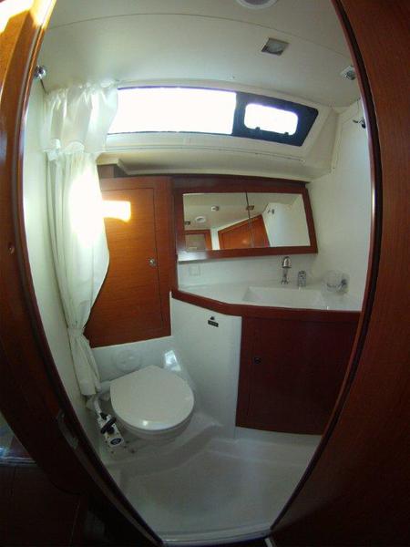 Book yachts online - sailboat - Oceanis 45 - Ponente - rent