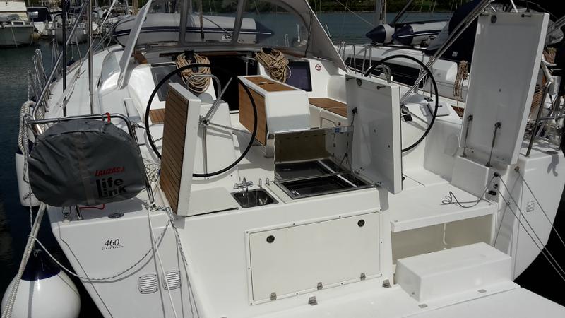 Book yachts online - sailboat - Dufour 460 Grand Large - Lunga - rent