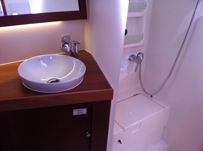 Book yachts online - sailboat - Hanse 415 - Valun - rent