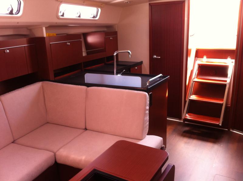 Book yachts online - sailboat - Hanse 415 - Valun - rent