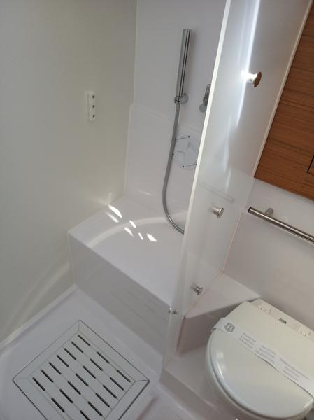 Book yachts online - sailboat - Elan Impression 45 BT - NO LIMITS - A/C + GEN. - rent