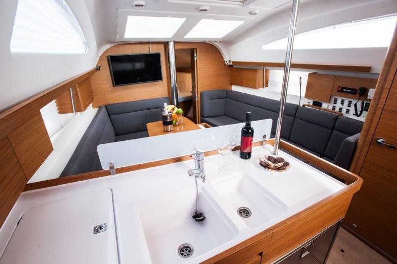 Book yachts online - sailboat - Elan Impression 40 - Stardust with A/C - rent