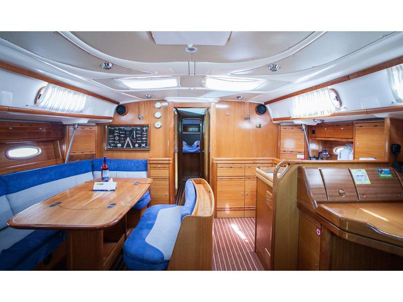 Book yachts online - sailboat - Bavaria 50 Cruiser - Helena 1 - rent
