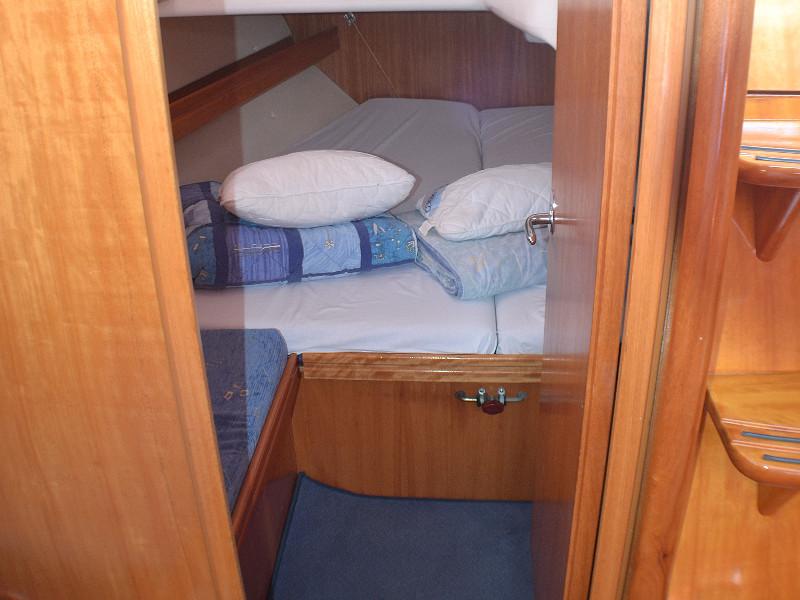 Book yachts online - sailboat - Bavaria 39 Cruiser - Demi - rent