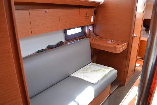 Book yachts online - sailboat - Dufour 360 GL - Minion - rent