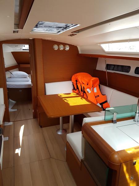 Book yachts online - sailboat - Sun Odyssey 419 - Jazz - rent