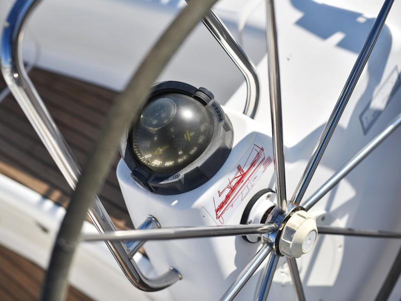 Book yachts online - sailboat - Bavaria 44 - Tummy fish - rent
