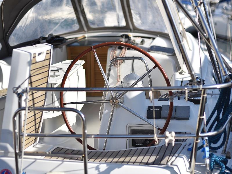 Book yachts online - sailboat - Oceanis 40 - Second Wind - rent