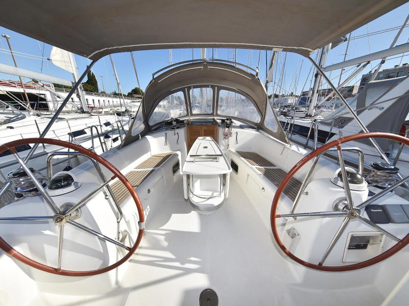 Book yachts online - sailboat - Oceanis 40 - Second Wind - rent