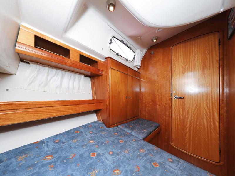Book yachts online - sailboat - Bavaria 46 Cruiser - Espada - rent