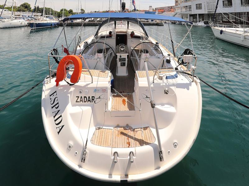 Book yachts online - sailboat - Bavaria 46 Cruiser - Espada - rent