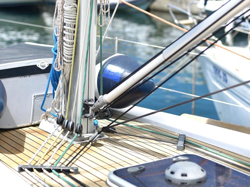 Book yachts online - sailboat - Dufour 380 - Le Pacha - rent