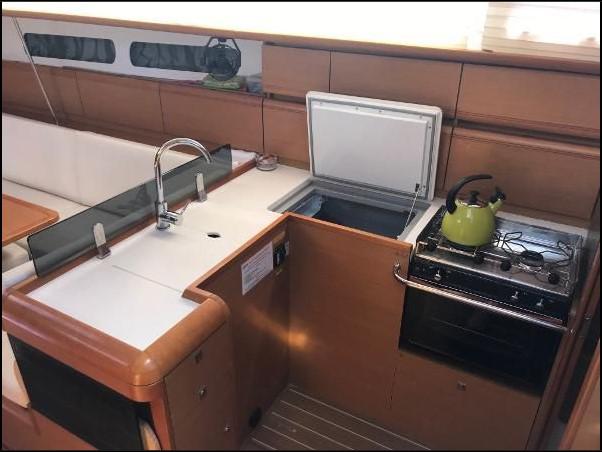 Book yachts online - sailboat - Sun Odyssey 409 - Elena - rent