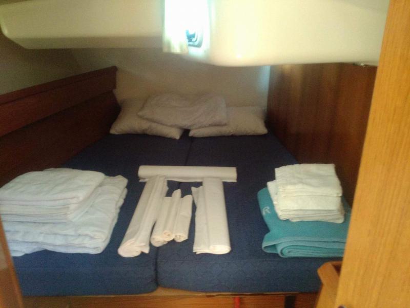Book yachts online - sailboat - Sun Odyssey 45 - Samba - rent