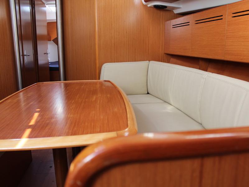 Book yachts online - sailboat - Cyclades 43.4. - Galata - rent