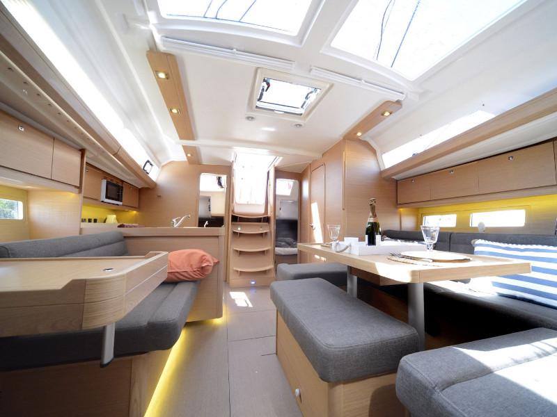 Book yachts online - sailboat - Dufour 412 GL - ADRIO - rent
