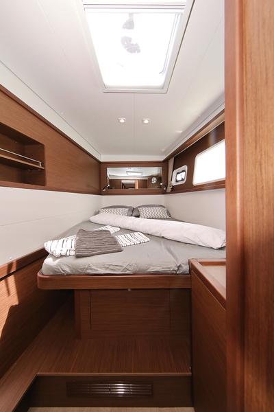 Book yachts online - catamaran - Lagoon 450 S - ADRIATIC QUEEN - rent