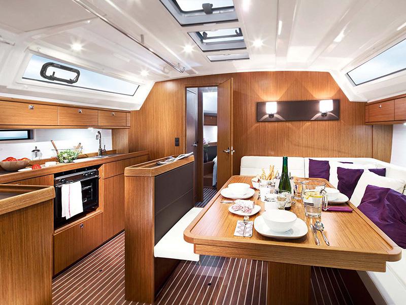 Book yachts online - sailboat - Bavaria Cruiser 46 - OPENOFFICE - rent