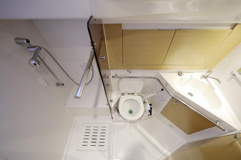 Book yachts online - sailboat - Elan 444 Impression - ABRAKADABRA - rent
