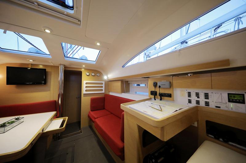 Book yachts online - sailboat - Elan 444 Impression - ABRAKADABRA - rent