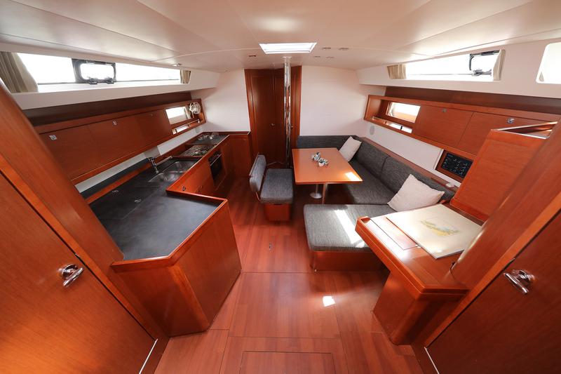 Book yachts online - sailboat - Oceanis 45-4 CABINS - MELANIE - rent
