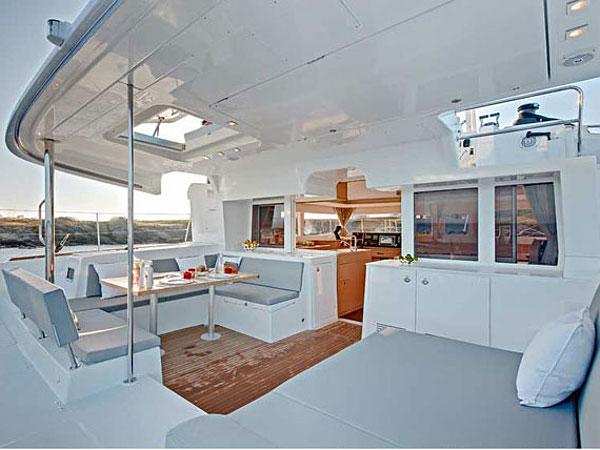 Book yachts online - catamaran - Lagoon 450 - DORKA V - rent