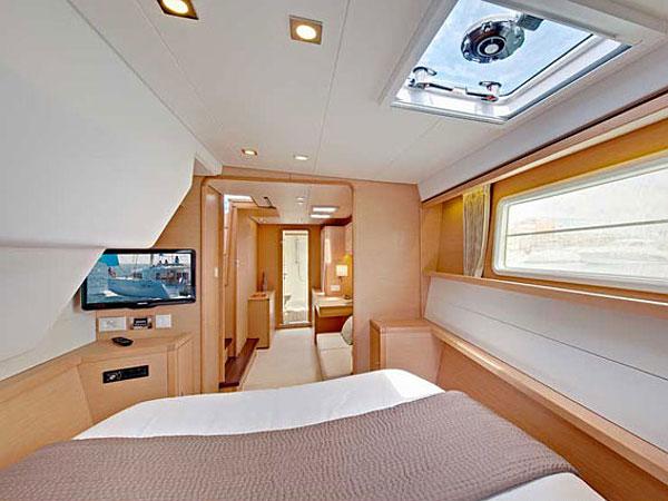Book yachts online - catamaran - Lagoon 450 - DORKA V - rent