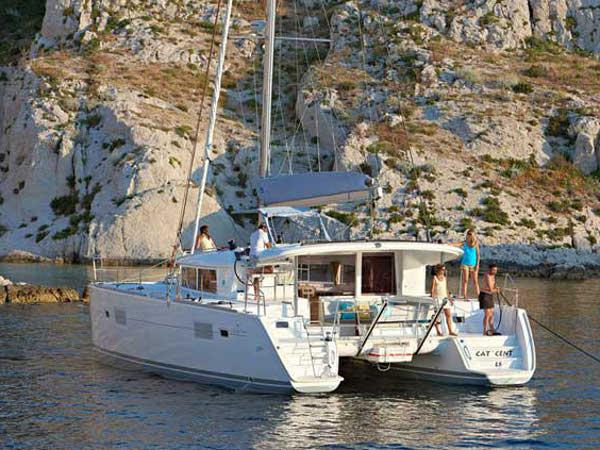 Book yachts online - catamaran - Lagoon 400 - MY STAR - rent