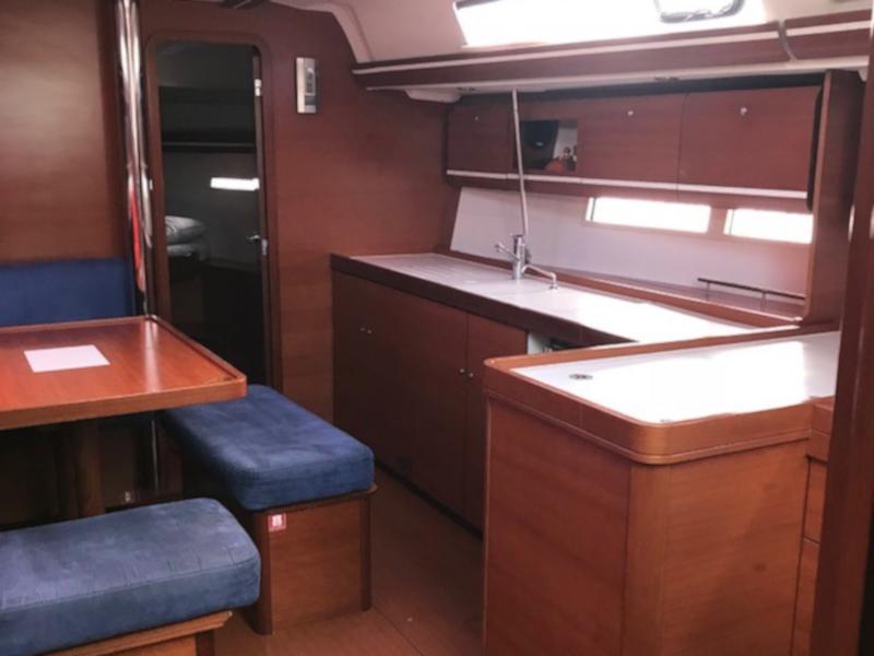 Book yachts online - sailboat - Dufour 405 - Albatros - rent