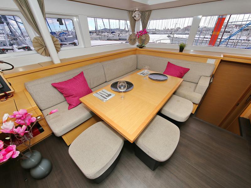 Book yachts online - catamaran - Lagoon 450 F - LADIES&amp;GENTLEMEN  - rent