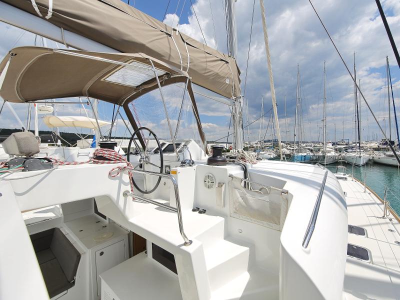 Book yachts online - catamaran - Lagoon 450 F - LADIES&amp;GENTLEMEN  - rent