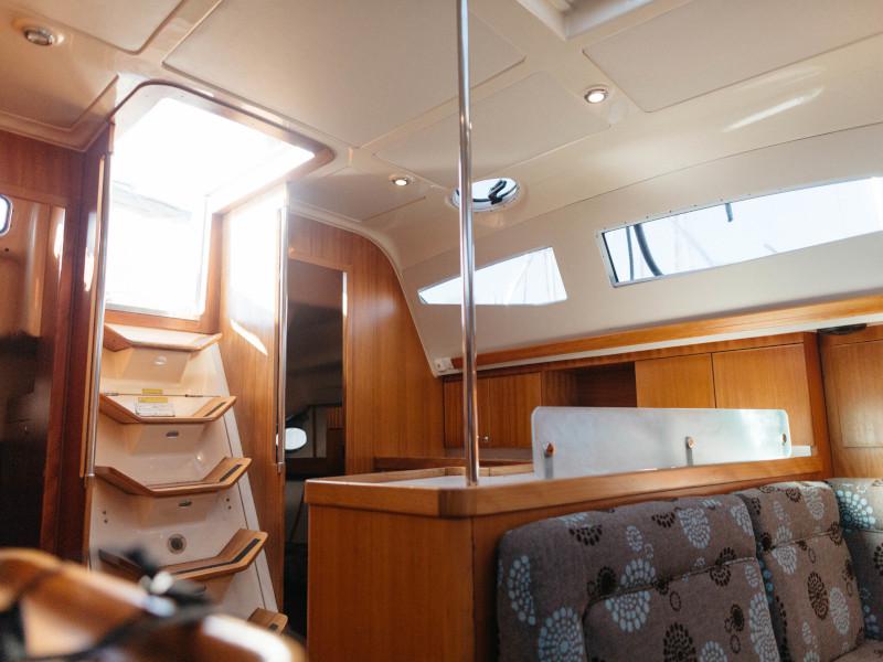 Book yachts online - sailboat - Elan 434 Impression - LINA - rent