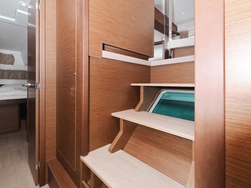 Book yachts online - catamaran - Lagoon 42 - FANTASEA  - rent