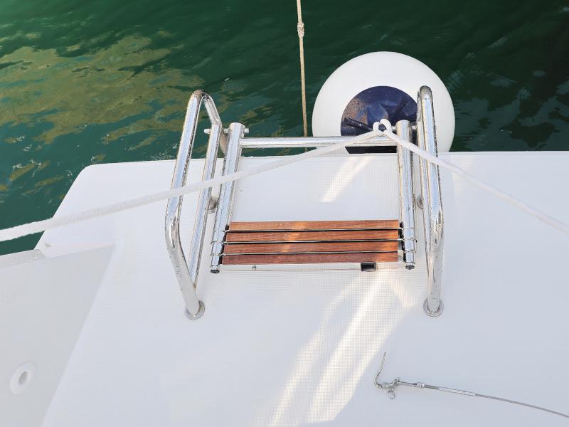 Book yachts online - catamaran - Lagoon 42 - FANTASEA  - rent