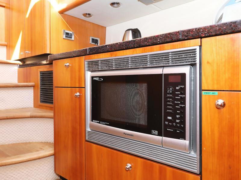 Book yachts online - motorboat - Sunseeker Manhattan 50 - FOREVER MAJA - rent