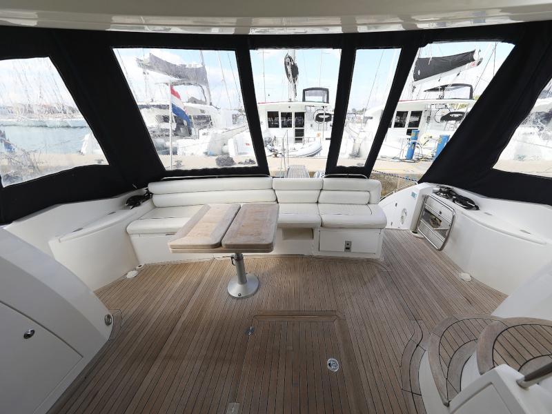 Book yachts online - motorboat - Sunseeker Manhattan 50 - FOREVER MAJA - rent
