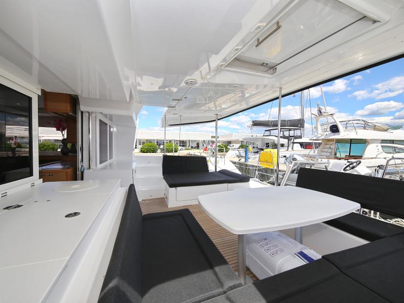 Book yachts online - catamaran - Lagoon 450 F - PRETTY ALICE  - rent