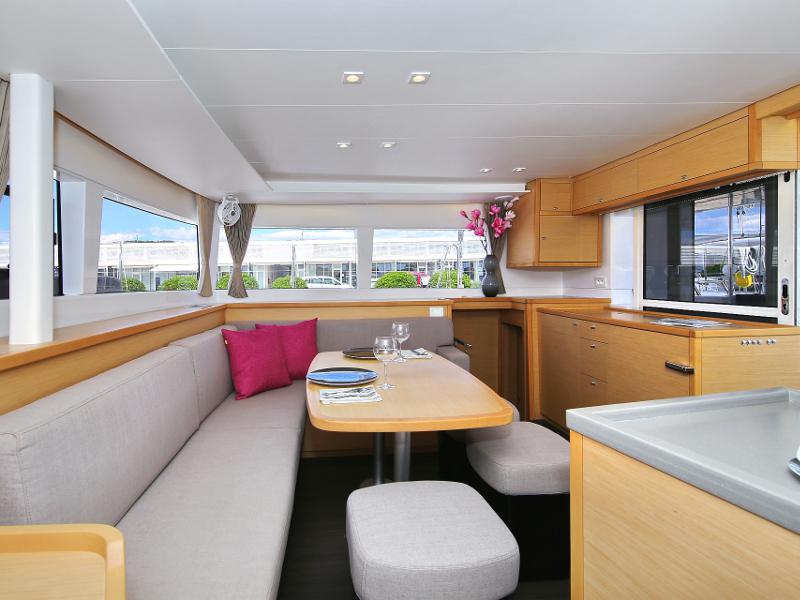 Book yachts online - catamaran - Lagoon 450 F - PRETTY ALICE  - rent