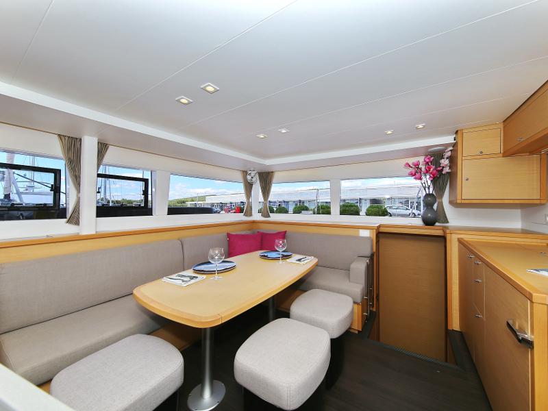 Book yachts online - catamaran - Lagoon 450 F - PRETTY ALICE  - rent