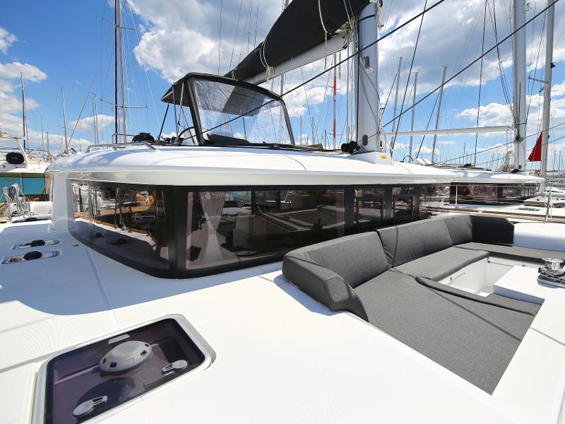 Book yachts online - catamaran - Lagoon 450 F - PRETTY ALICE  - rent
