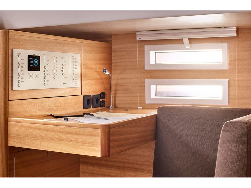 Book yachts online - sailboat - Elan Impression 50.1 - May - rent