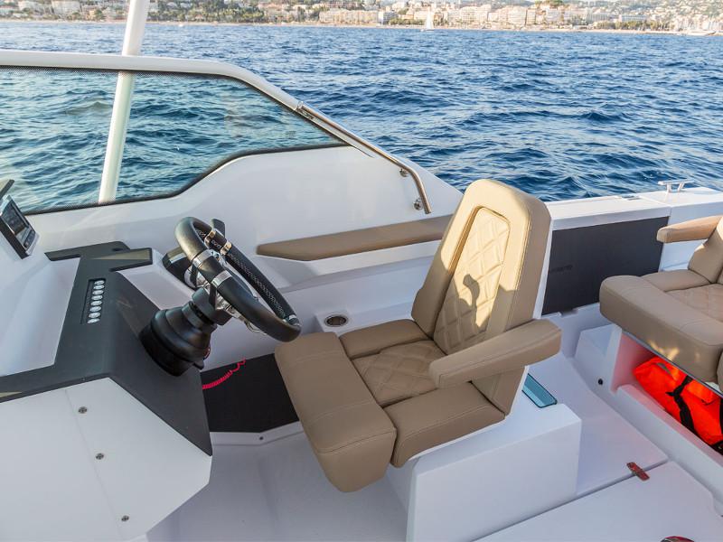 Book yachts online - motorboat - Axopar 24 TT - FENERA - rent