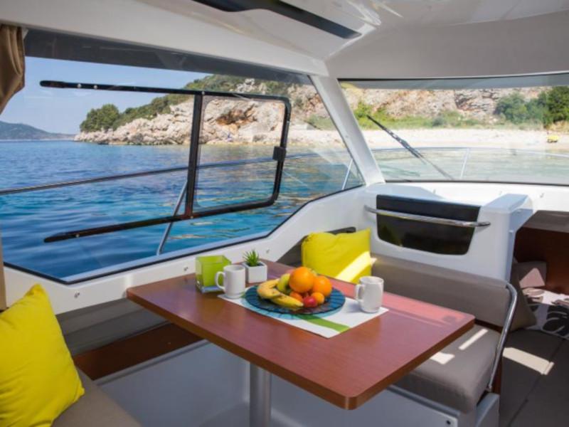Book yachts online - motorboat - Merry Fisher 795 - Feniks DM - rent
