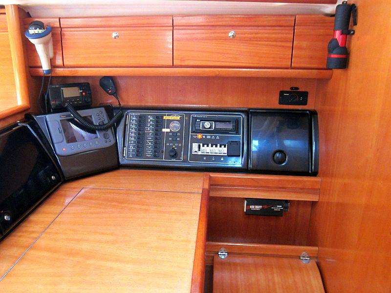 Book yachts online - sailboat - Bavaria 39 Cruiser - Anuschka - rent